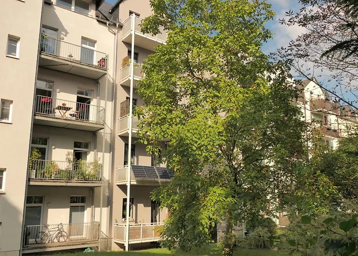 Karl Kassberg Mit Sonnigem Balkon Chemnitz